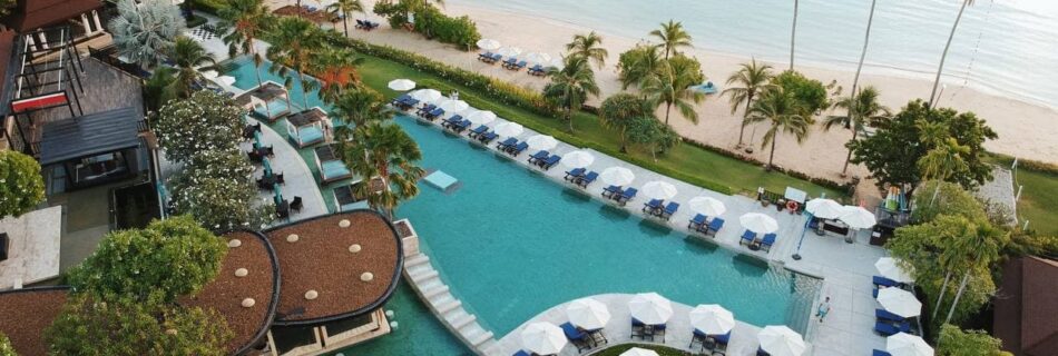 Pool Villa Phuket 2022, a crowded trip